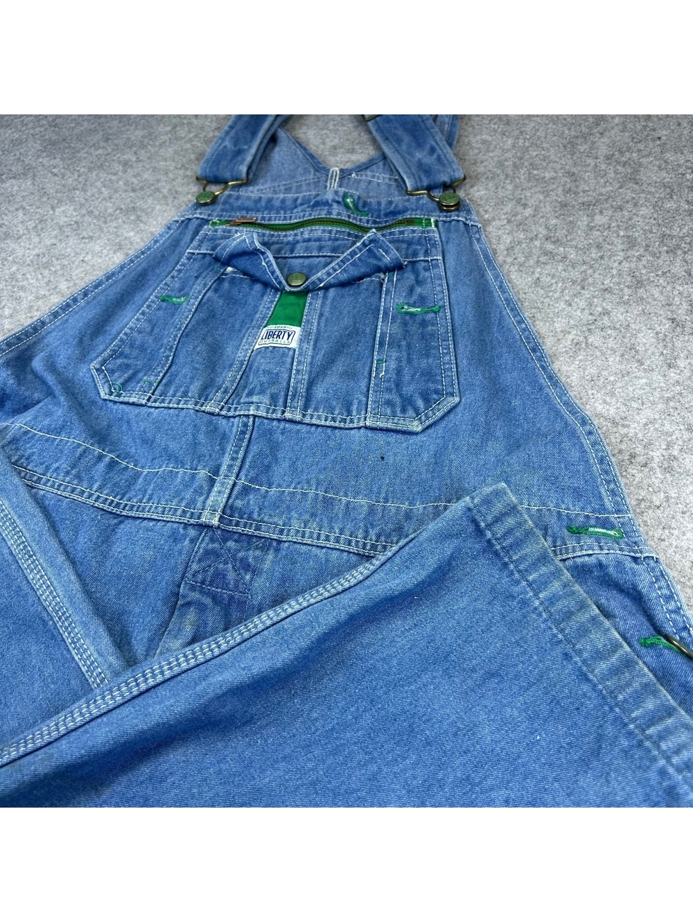 Liberty Overalls Mens 38x32 Blue Workwear Carpenter Utility Pocket Bib Denim